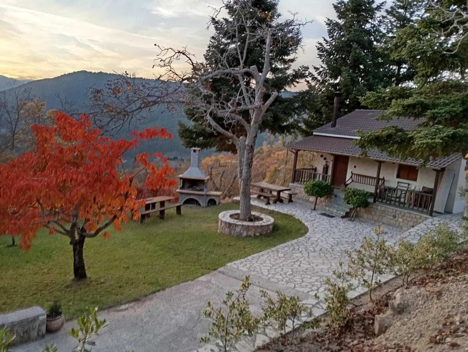 Ξενώνας Το Πατρικό Karia  Екстер'єр фото
